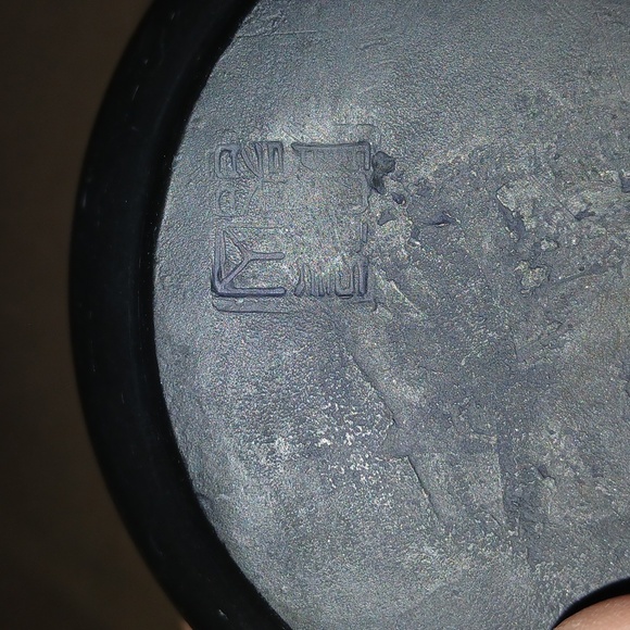 Japanese blackened geometric vase, signed - Picture 2 of 3